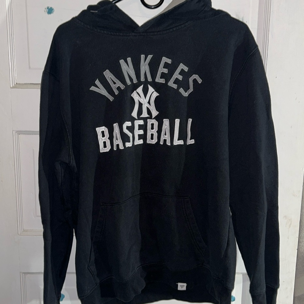 Fanatics Yankees Sweatshirt/Hoodie - Picture 1 of 2